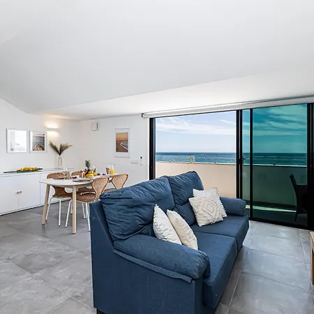 Coralmar * アルマカオ・デ・ペラ